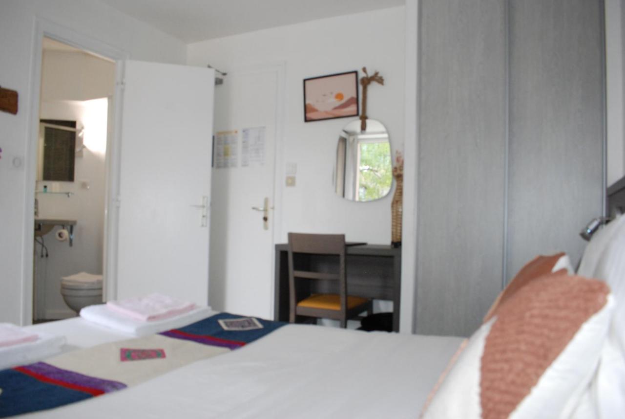 Cuiseaux Logis Hotel Restaurant & Pizzeria Vuillot מראה חיצוני תמונה