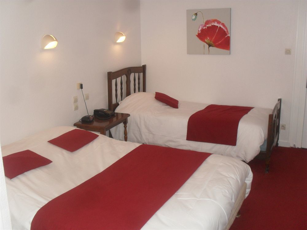 Cuiseaux Logis Hotel Restaurant & Pizzeria Vuillot מראה חיצוני תמונה