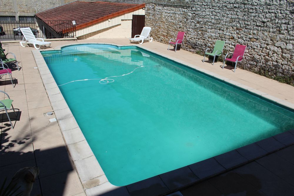 Cuiseaux Logis Hotel Restaurant & Pizzeria Vuillot מראה חיצוני תמונה