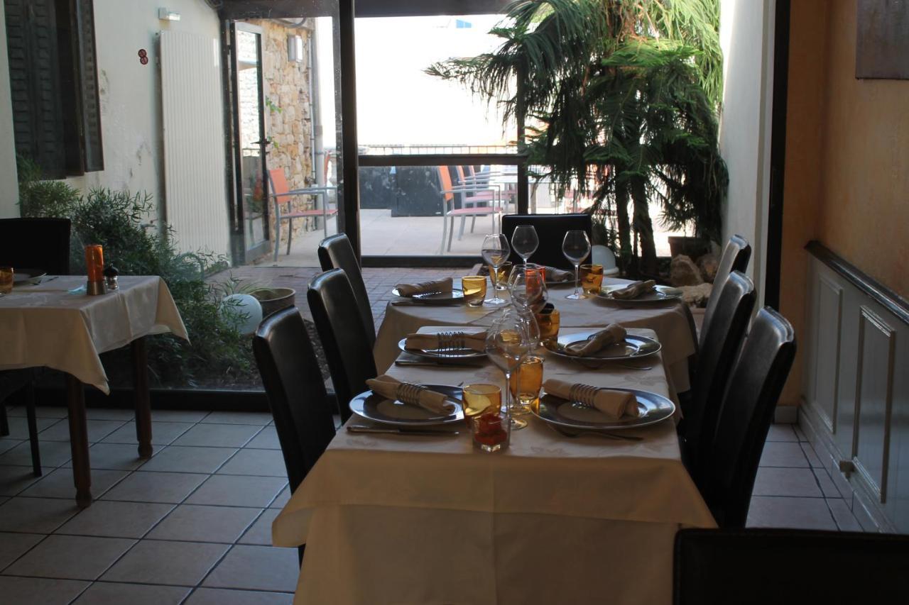 Cuiseaux Logis Hotel Restaurant & Pizzeria Vuillot מראה חיצוני תמונה